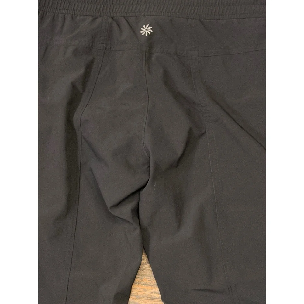 Athleta Capri Pants Black Ruched Leg Joggers Size 2 OVERSIZED Yoga Gym‎ Casual